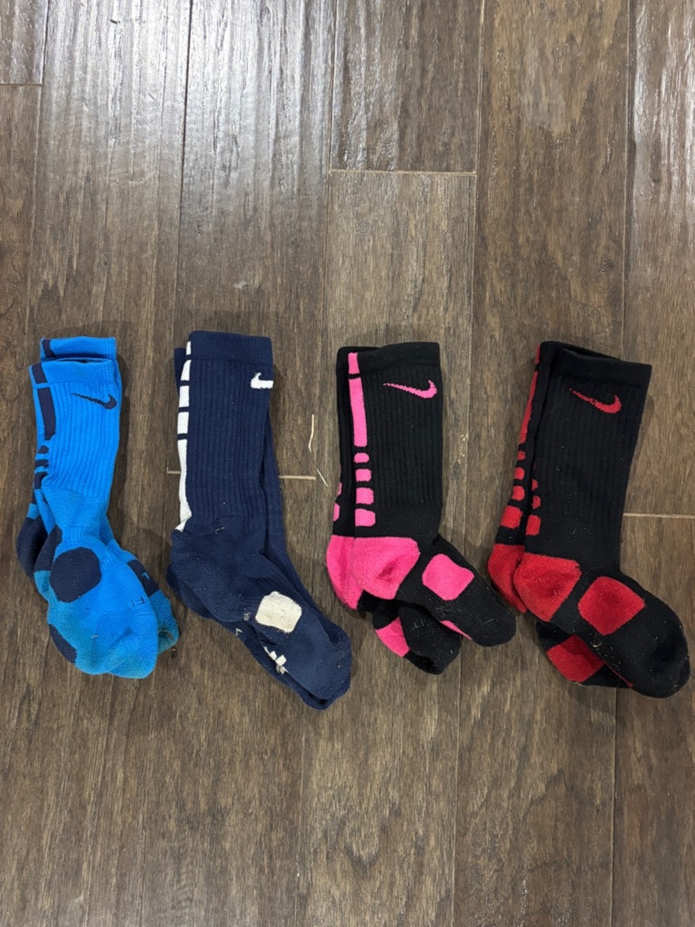 Nike Elite Youth Crew Socks - Black/Red, Pink/Black, Blue, Navy - 4 lot
